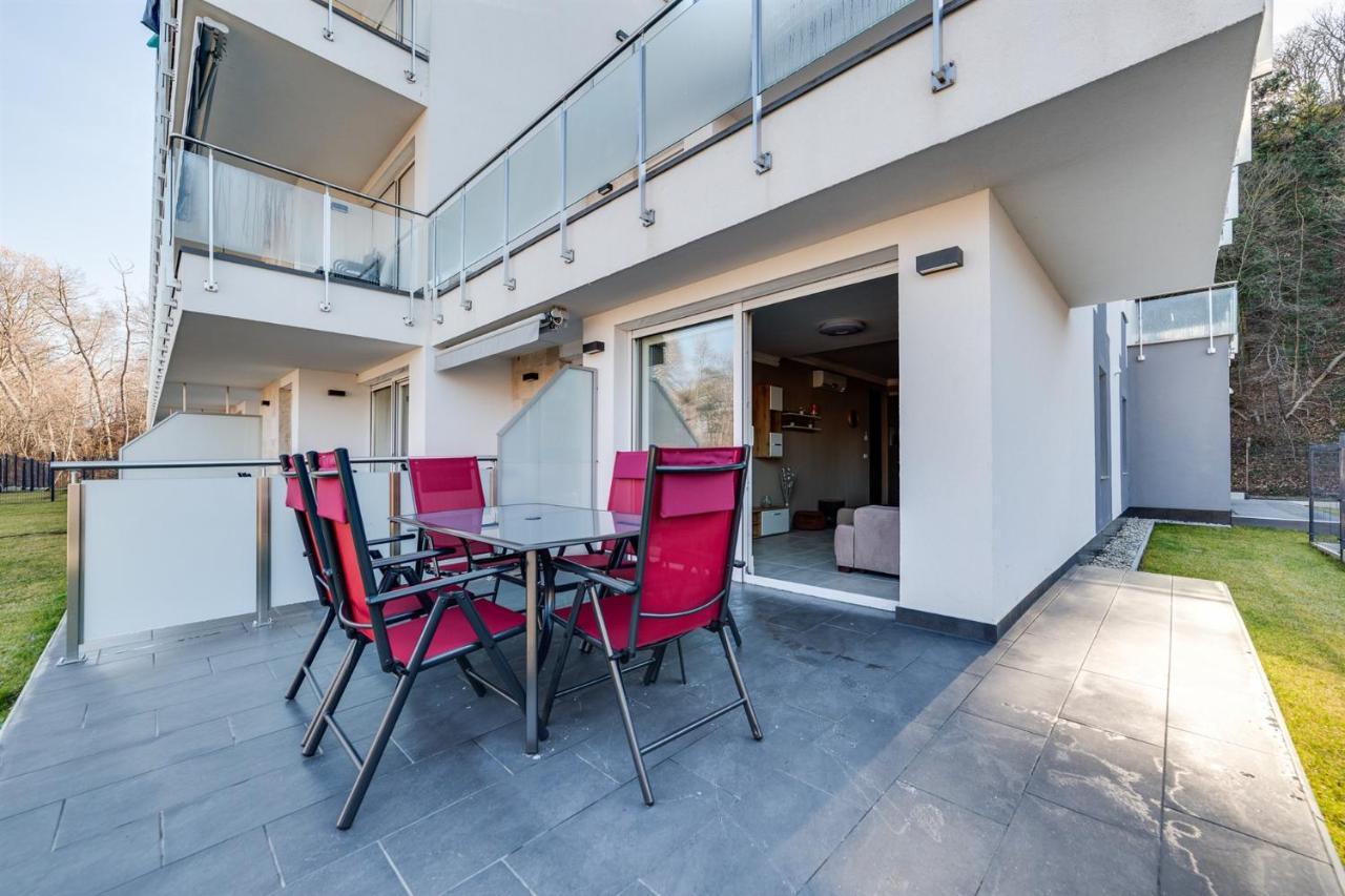 Forest Földvár Apartmanok Balatonfoldvar Exterior foto