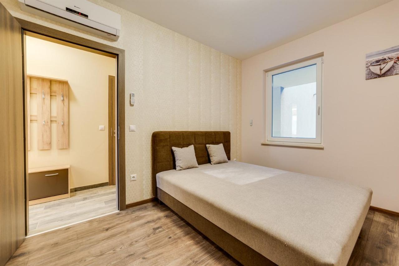 Forest Földvár Apartmanok Balatonfoldvar Exterior foto