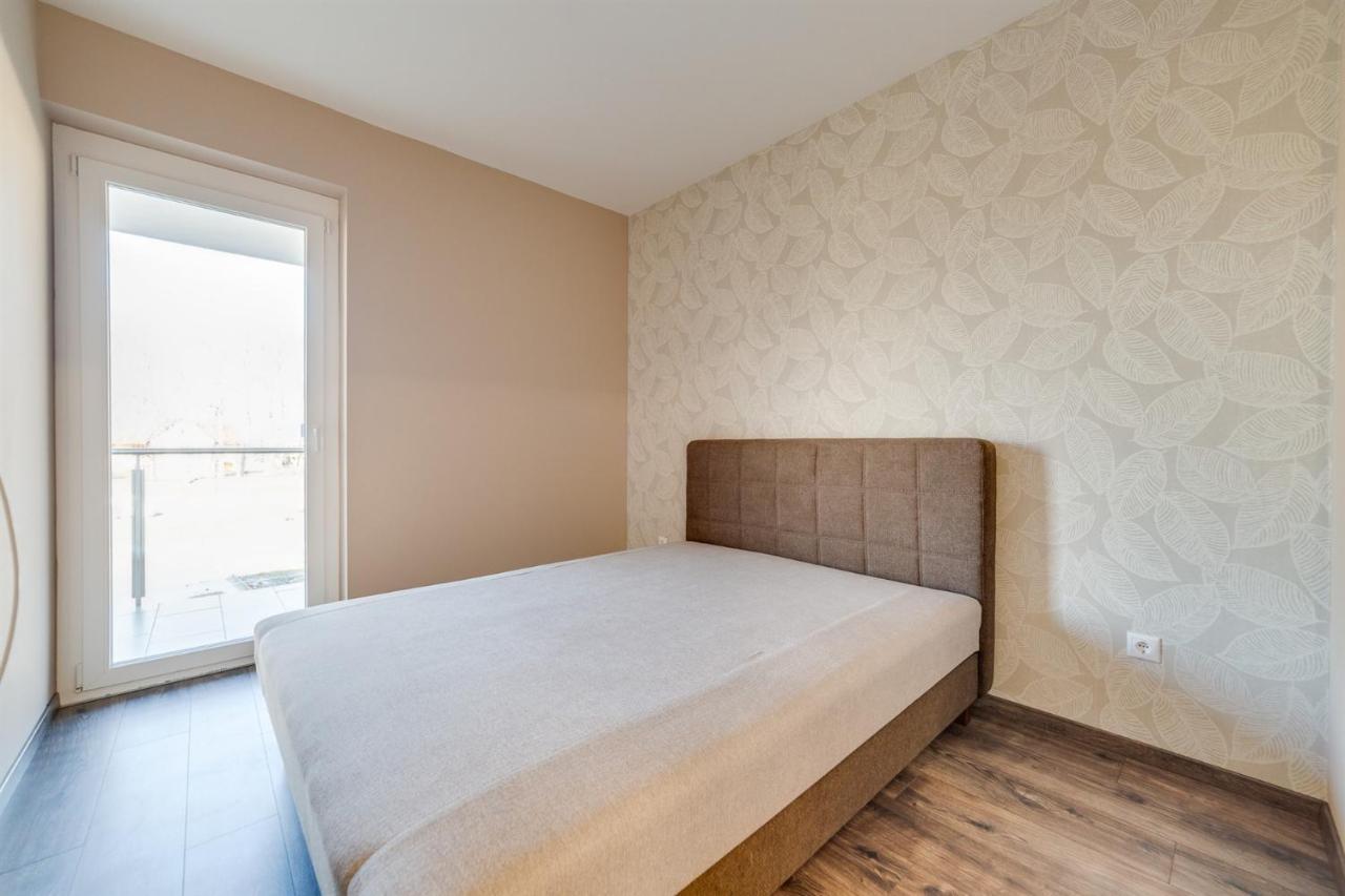 Forest Földvár Apartmanok Balatonfoldvar Exterior foto