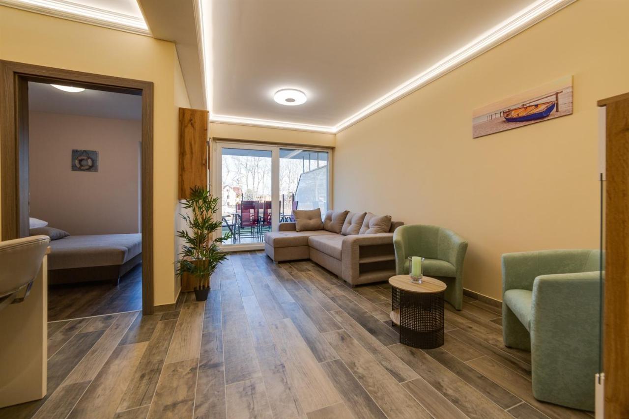 Forest Földvár Apartmanok Balatonfoldvar Exterior foto