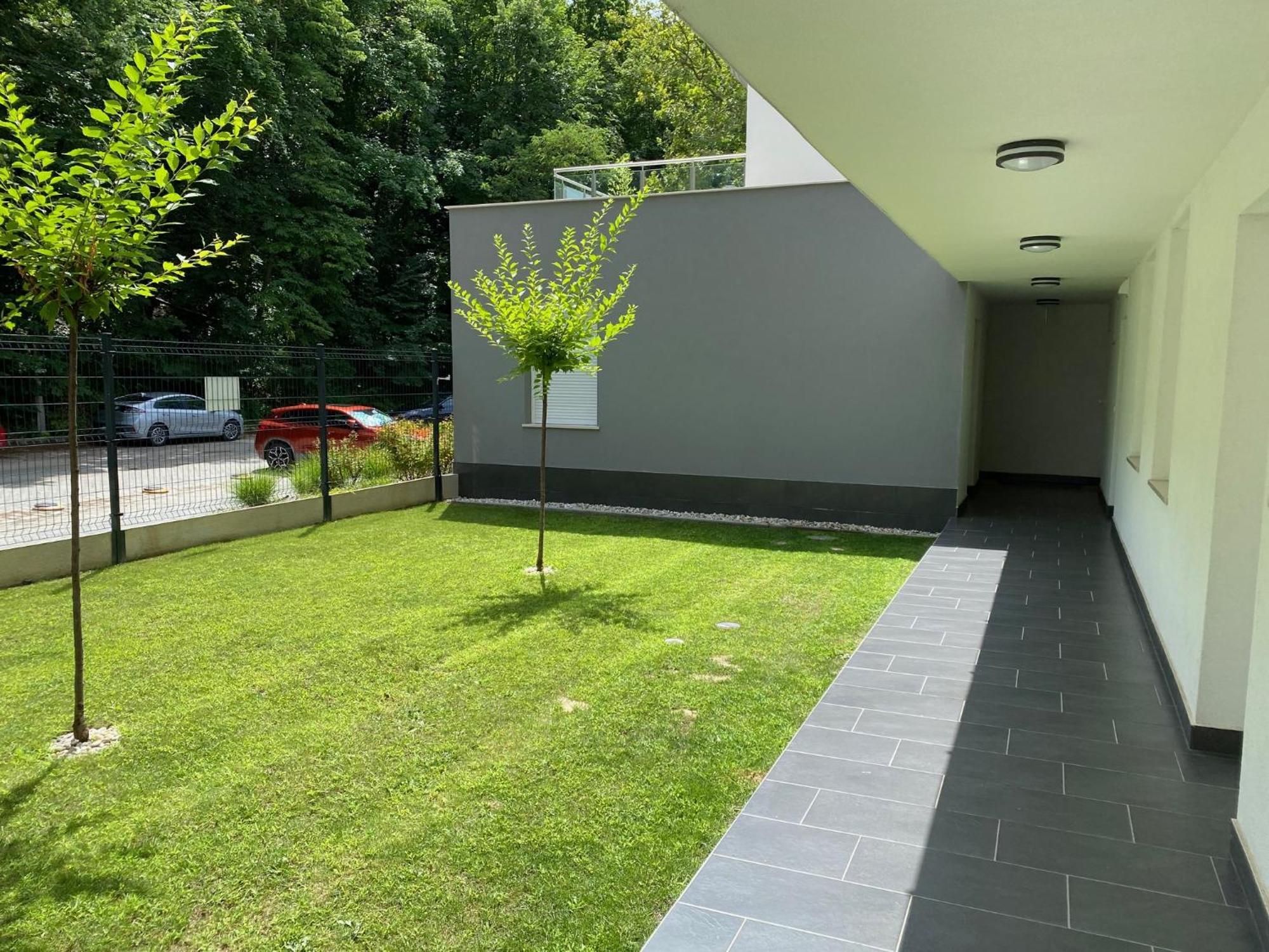 Forest Földvár Apartmanok Balatonfoldvar Exterior foto