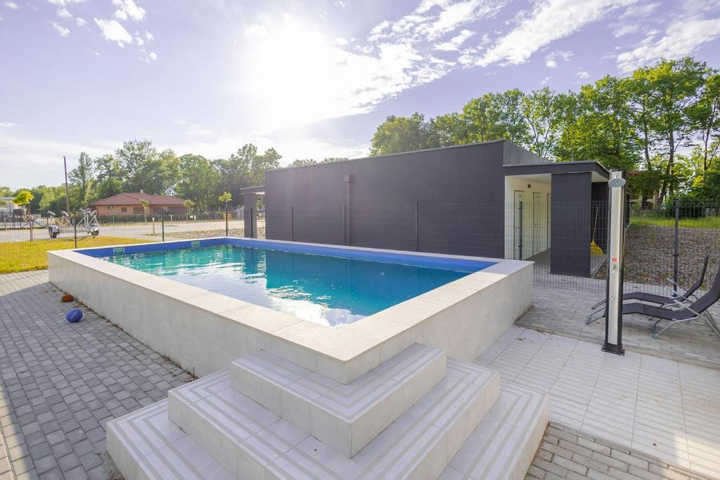 Forest Földvár Apartmanok Balatonfoldvar Exterior foto
